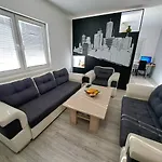 Villa Bosnian &