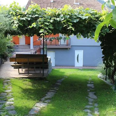 Bosnian & Hadžići