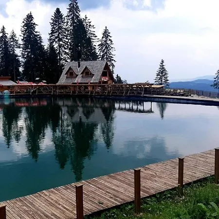 Bosnian & * Hadžići