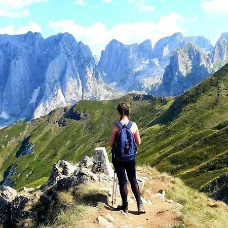 Bosnian * Hadzici
