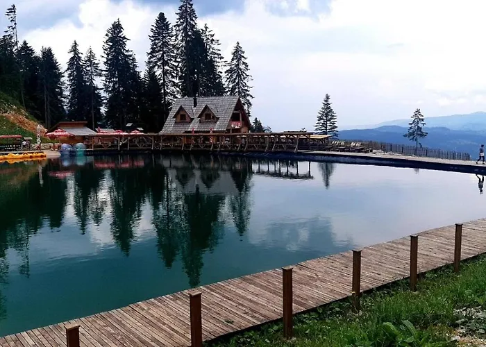 Bosnian & * Hadžići