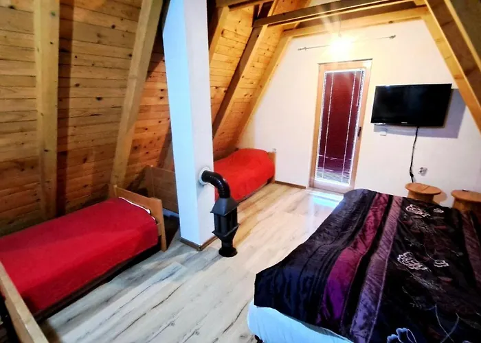 Bosnian & * Hadžići