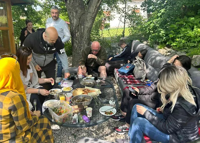 Vila Bosnian & Hadžići